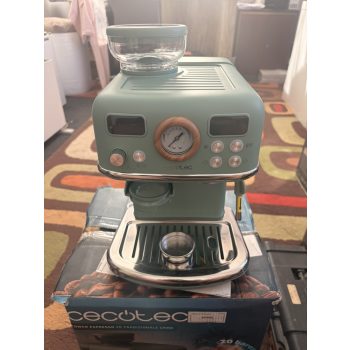    Cecotec Power Espresso darálós espresszo kávéfőző-1,8L
